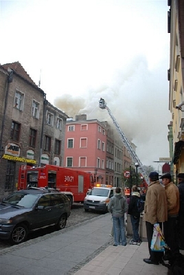 photo1